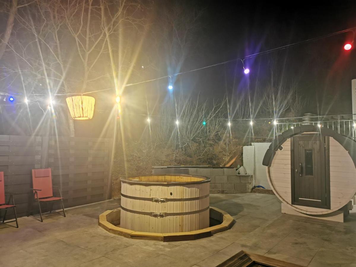 Hotel Illaberek Vendeghaz Sukoró Exterior foto