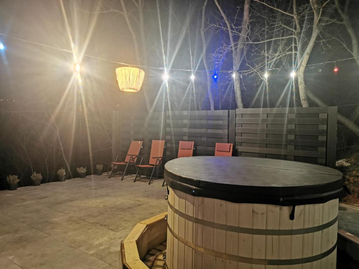 Hotel Illaberek Vendeghaz Sukoró Exterior foto