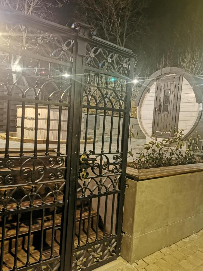 Hotel Illaberek Vendeghaz Sukoró Exterior foto